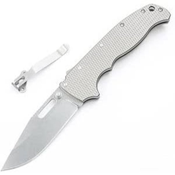 Titan-Faltmesser mit S35VN-Stahl und Clips