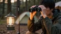 11 Taschenlampen, Campinglampen und Ferngläser im Vergleich – unsere Erfahrungen